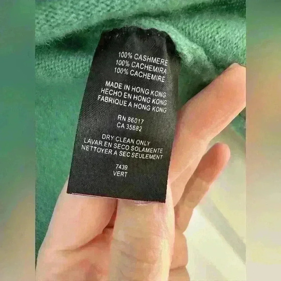 Bebe Vintage 100% Cashmere Twist Front Design M‎ - Picture 4 of 7